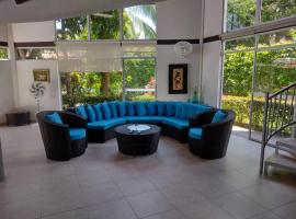 Comodidad y descanso en La Colina Girardot y Nilo，位于Nilo的酒店