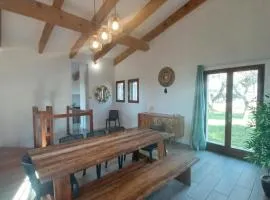 Villa Padulina au bord de la mer avec piscine