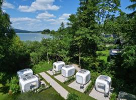 Direkt am Wallersee - Cubes - SELF CHECK-IN，位于海德福安沃勒塞的酒店