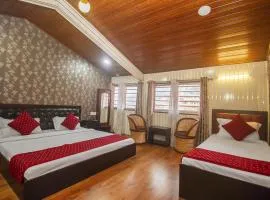 Mountain View Darjeeling Comfort Inn With Best Facilities Like 3-Star Rooms