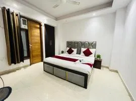 Hotel Twenty Near Max Hospital