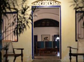 15LMD Villa in Front of the Lagoon，位于拜蒂克洛的酒店