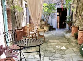 La Corte del Governo 565，位于莱泽诺的酒店