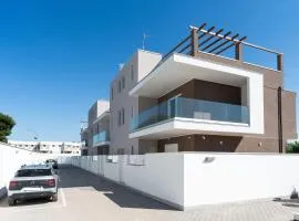 Eleven House by BarbarHouse