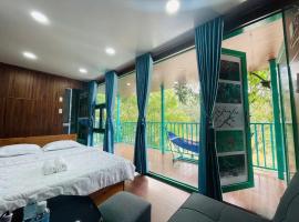 Quang Minh River View Hotel，位于吉仙的酒店