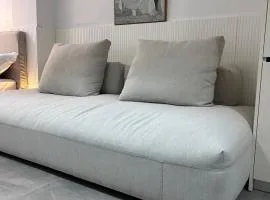 Kostanca Pool & Bay Studio