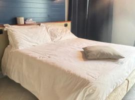 Albavillage Hotel Wellness & Camping，位于阿尔巴的酒店