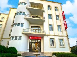 Turkiye Hotel - Free Massage，位于巴库的酒店