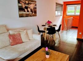 Stay atLinda's - Calm & peaceful，位于Eischen的酒店