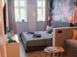 sleepArt atelier，位于策勒的酒店