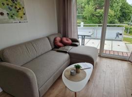 Tiny House Rudis Ruheoase，位于Steinheim的酒店