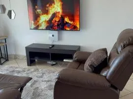 Midrand Apartment near Mall of Africa