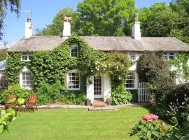 Tom's Cottage