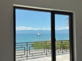 Beachfront Villa - Zen，位于Kališta的酒店
