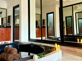 Domus &Aacute;urea，位于马萨特兰的别墅