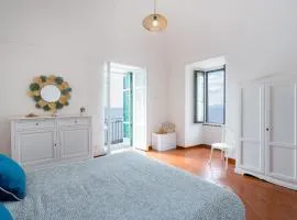 Dipintoditurchese vista mare