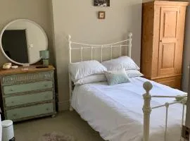 Lynne's other place