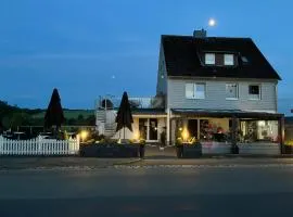 Mellys Café & Store