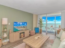 Oceanfront Resort Escape, Pools, Hot Tubs, Direct Beach Access
