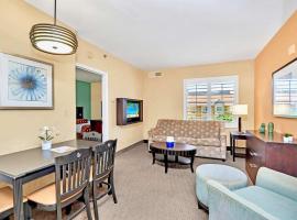 Close to Universal Studio Condo- Hot Tub & Pool，位于奥兰多的酒店