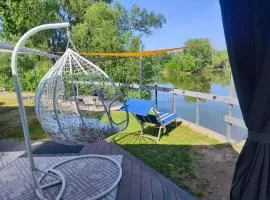 Muraszemenye tóparti horgász nyaraló