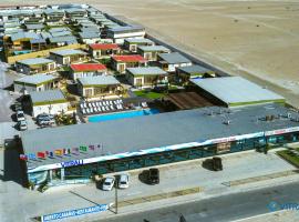 Vitrali，位于卡尔德拉的海滩酒店