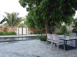 KevilHome - Mini villa có bể bơi，位于岘港的酒店
