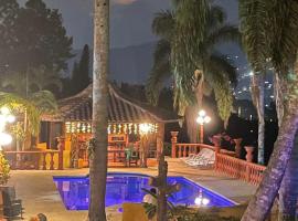 Finca Hotel Villa Camila，位于科帕卡瓦纳的酒店