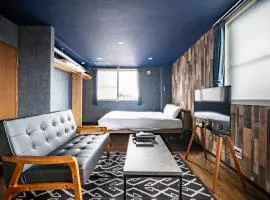 Silk Court 301