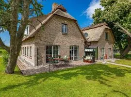 Landhausvilla Wolsroi
