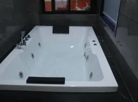 Hotel Metro City