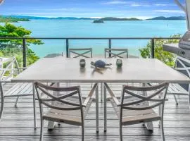 Shorelines 31 Renovated Upmarket Two Bedroom Apartment With Ocean Views And Buggy