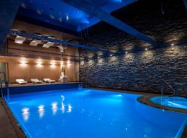 Hotel ZAWRAT - blisko natury，位于Białka Tatrzanska的酒店