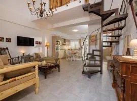 Kayabina's Village Home