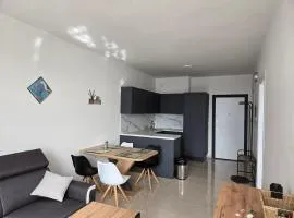 U laguny 612, Shëngjin Albánie