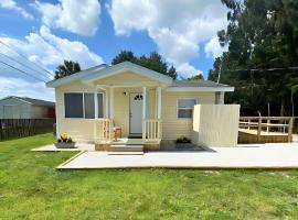 Entire Punta Gorda Home Sleeps 7 Close to US-41 & I-75