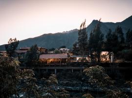 QASA Valle Sagrado by Nomad，位于Huaran的酒店