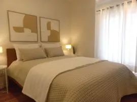 Cozy and Quiet Private Room in Nazaré - Independent Access