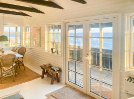 Breathtaking Sea View At Dinestrup Beach，位于Ullerslev的酒店