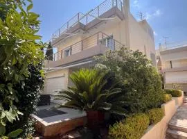 Elegant 3BD Seaside Villa With Sea View In Vari