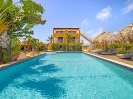 Boutique Hotel Wanapa - Adult Friendly - 14 years and older，位于克拉伦代克的酒店