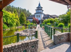 Resort Pod Lasem，位于Kolonowskie的酒店