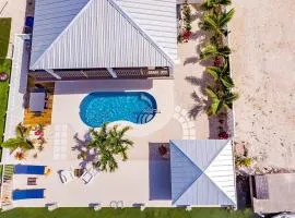 Seas the Day - Spacious Waterfront Pool Home, 50` Dock!