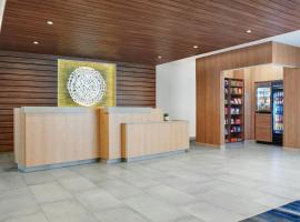 Fairfield Inn & Suites by Marriott Foley，位于弗利的酒店