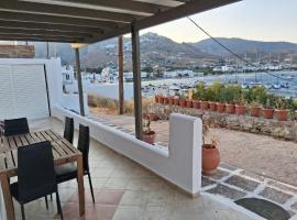 Thea Marina !，位于利瓦迪奥的自助式住宿