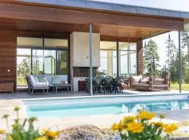 Spacious Cabin On Car-Free Island With View