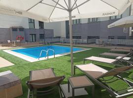 Hotel Pedro I De Aragon 4 Estrellas SUPERIOR，位于韦斯卡的酒店