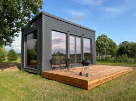 EstBerg Tartu Glasshouse with Sauna