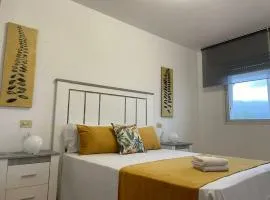 Amplio piso con garaje en Boiro