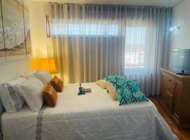 Free Wave Rooms，位于马亚的酒店